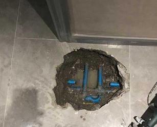 通道阳台漏水维修公司分享下暖气管道漏水的原因有哪些